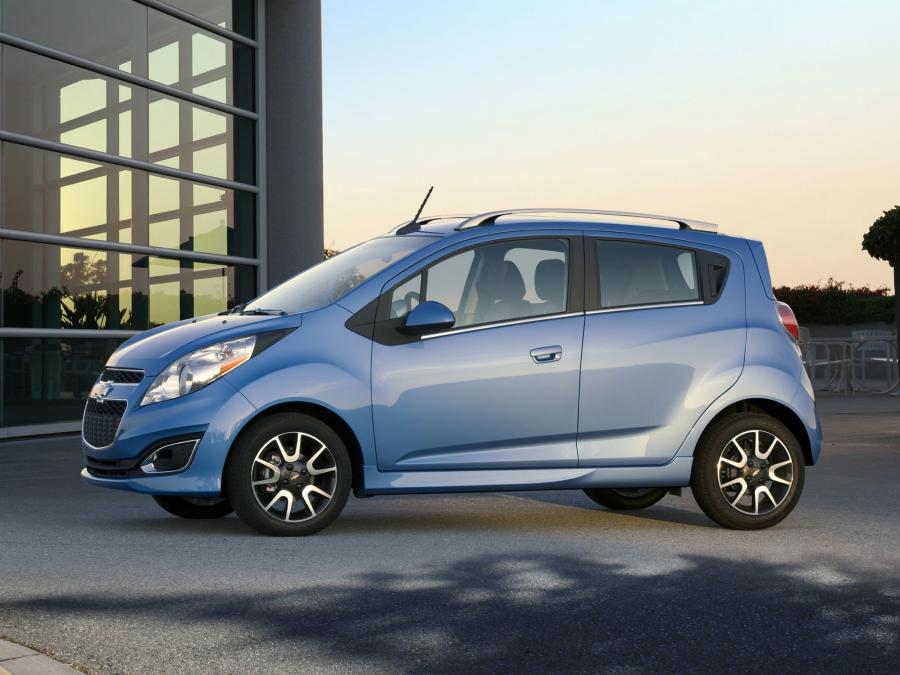 Chevrolet Spark 2012 года  (US) (фото 7 из 16)